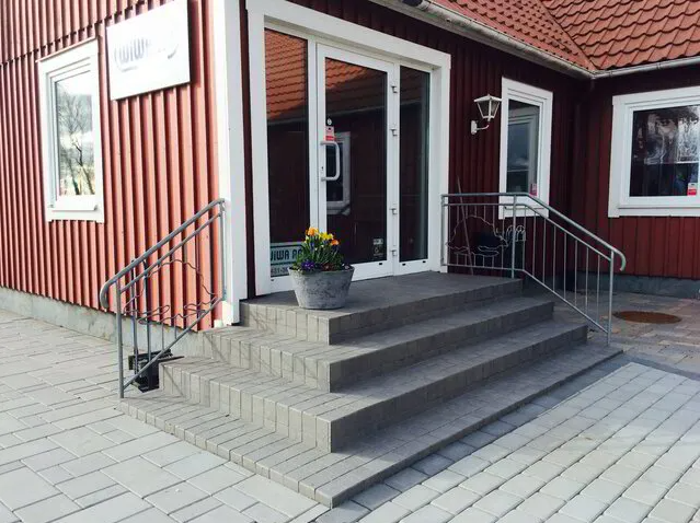 WiWA:s huvudkontor i Hov, Ängalagsvägen 645